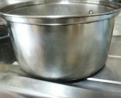 鍋 やかん 焦げ 外側